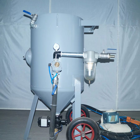 北京无尘移动开放式手动液体喷砂机